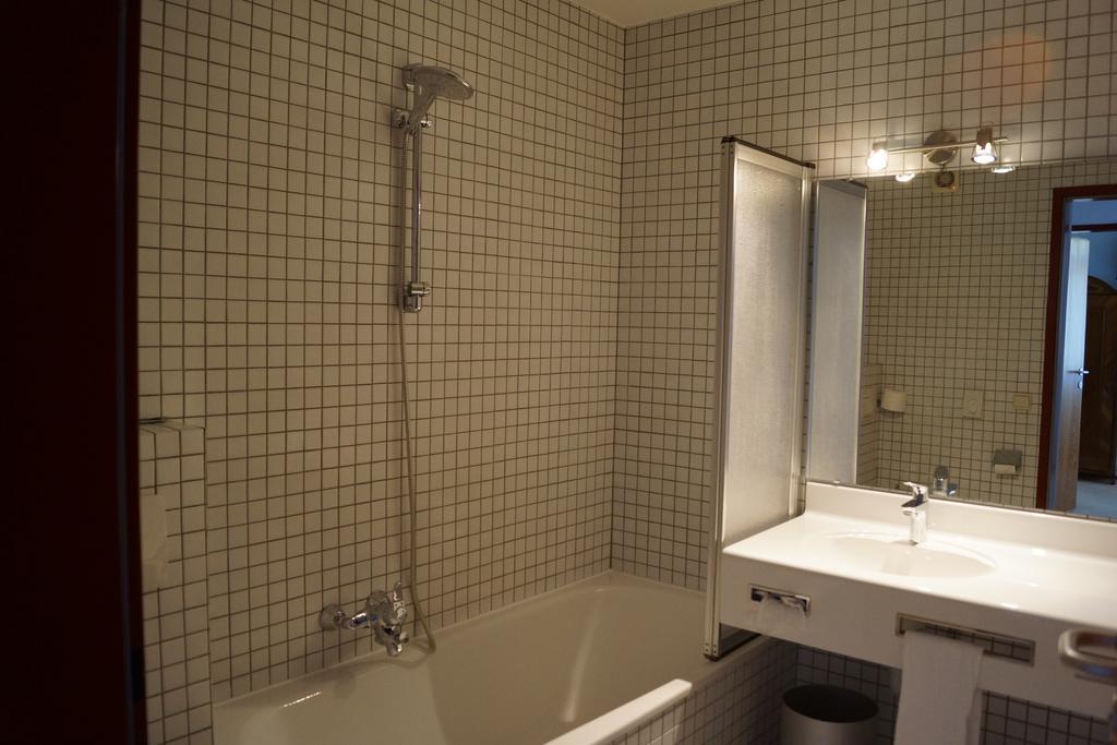 Hotel Bischof Dornbirn Bilik gambar